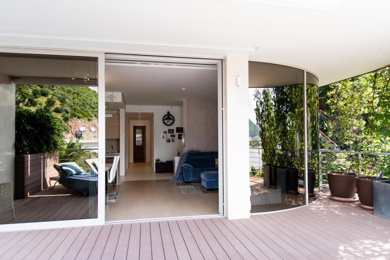Apartment Luxe 3 Bedrooms Apartament *